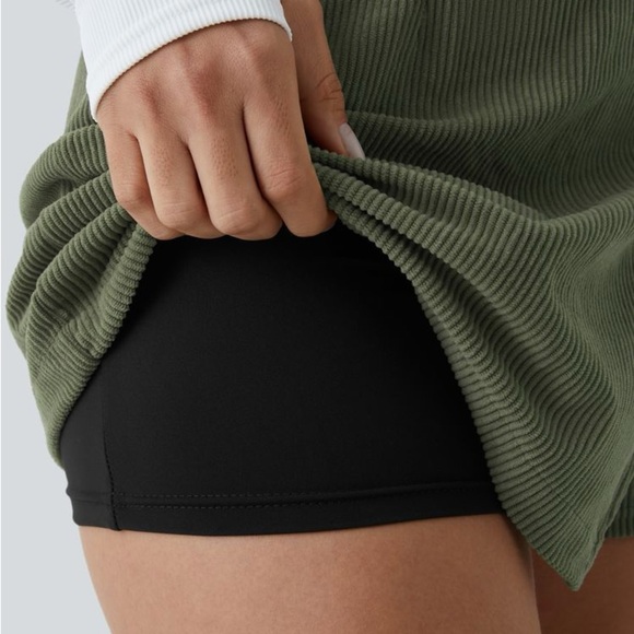 Halara High Waisted Back Zipper Split Hem 2-in-1 Corduroy Casual Skirt - Picture 3 of 7